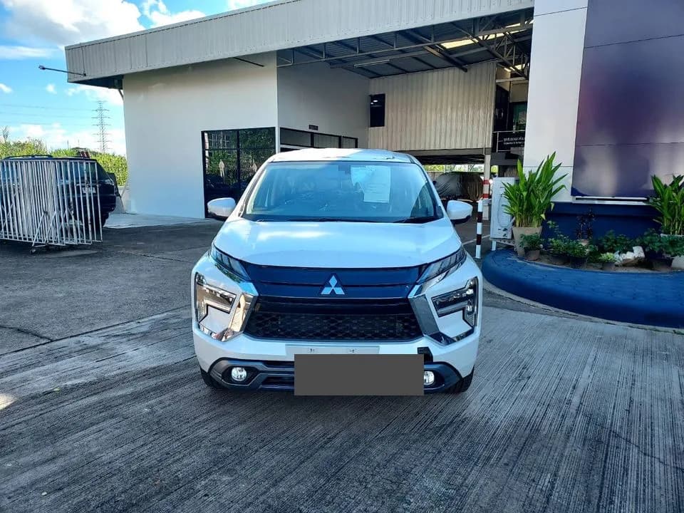 Mitsubishi Xpander 전면 대표 이미지